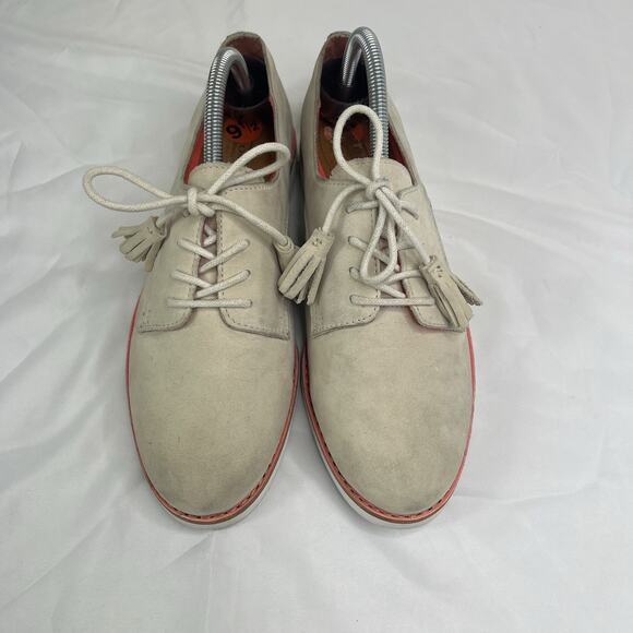Coach Zinnia Nubuck Leather Tassel Loafer Oxford Flat Shoe Light Sand, size 9.5B - Picture 3 of 9
